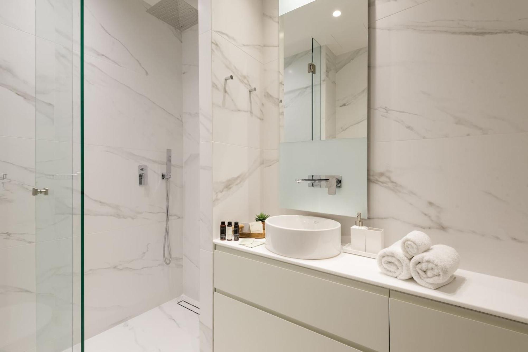 Urban Apt With Stunning Acropolis View & Roofdeck Aten Exteriör bild